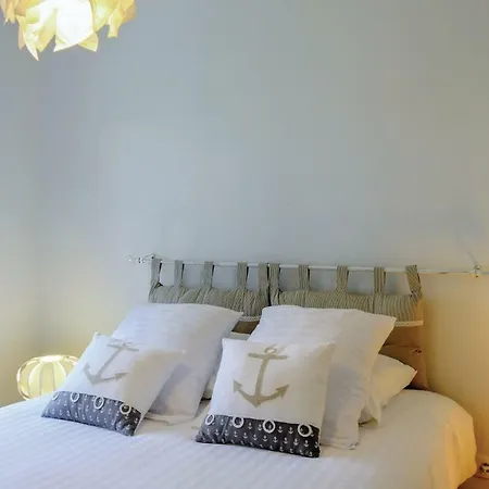 Two-bedroom Holiday In Сasa de vacaciones Pirou